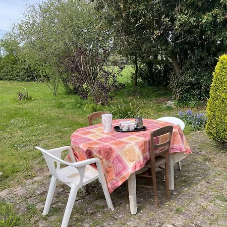 Holiday home La Petite Gare De Georges De La Riviere *