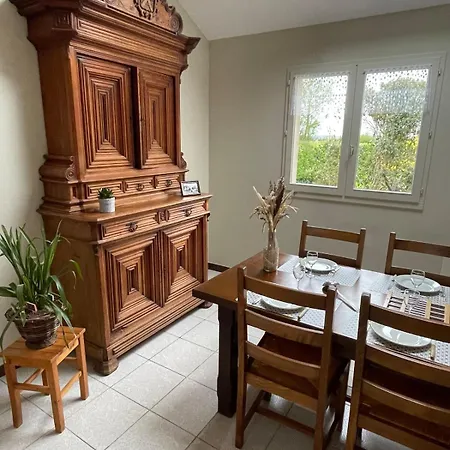 La Petite Gare De Georges De La Riviere Holiday home Saint-Georges-de-la-Riviere