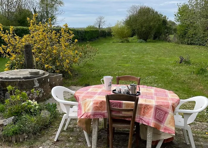 La Petite Gare De Georges De La Rivière Saint-Georges-de-la-Riviere